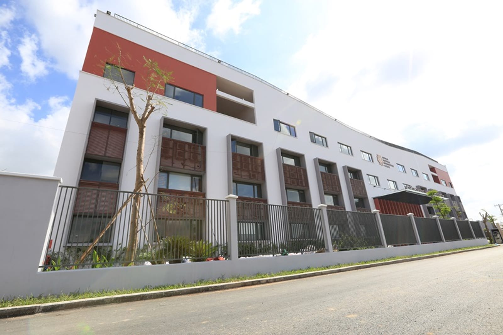 Khuôn viên VAS Garden Hills tại Gò Vấp, TP.HCM